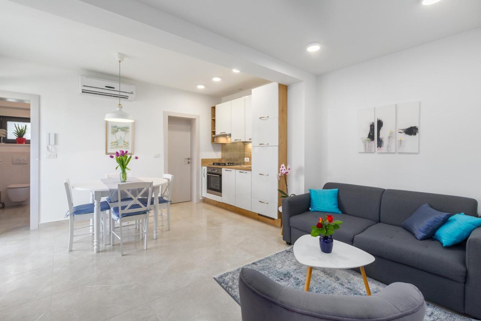 Apartamento Riva Garden Exclusive Funtana Exterior foto