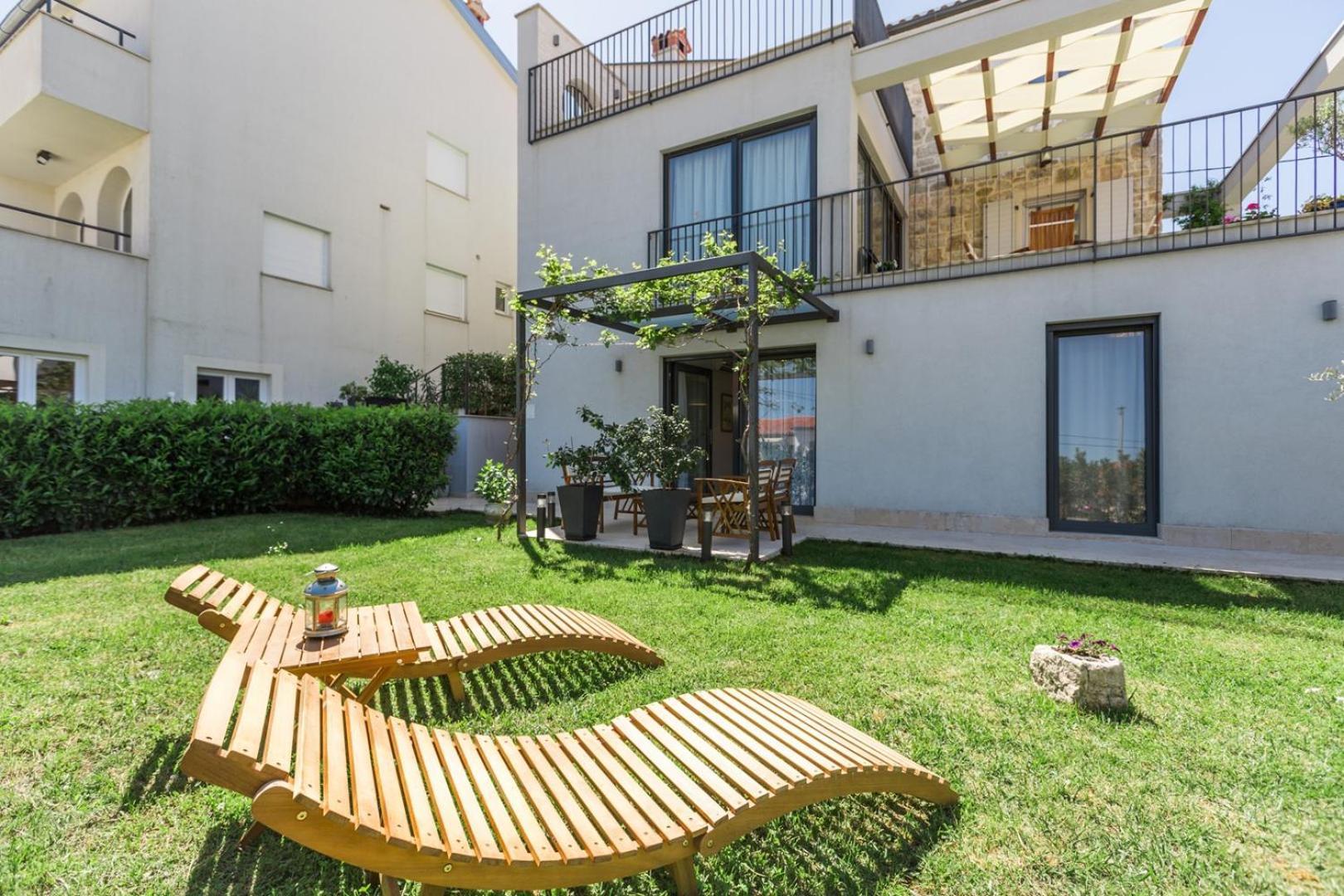 Apartamento Riva Garden Exclusive Funtana Exterior foto